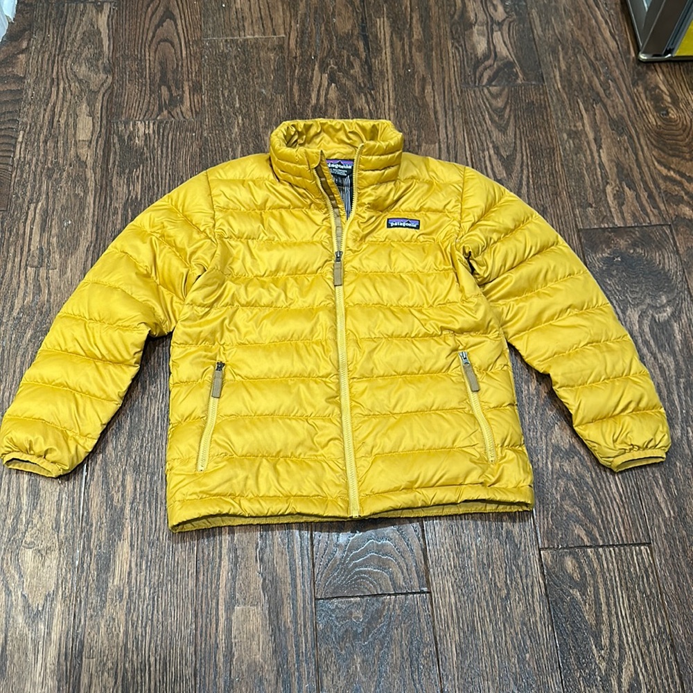 Boys Patagonia down jacket